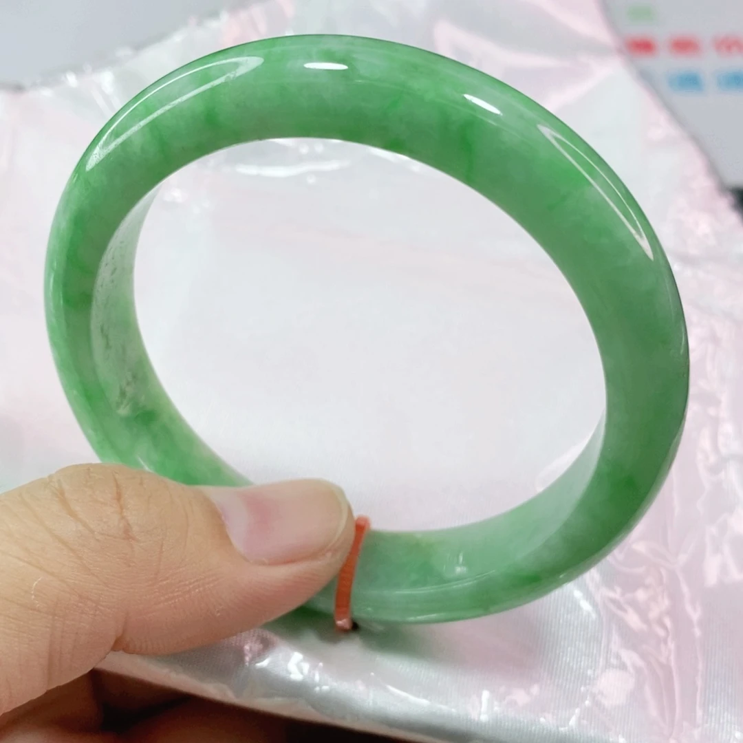 未镶嵌手镯翡翠55.5圈口高质量