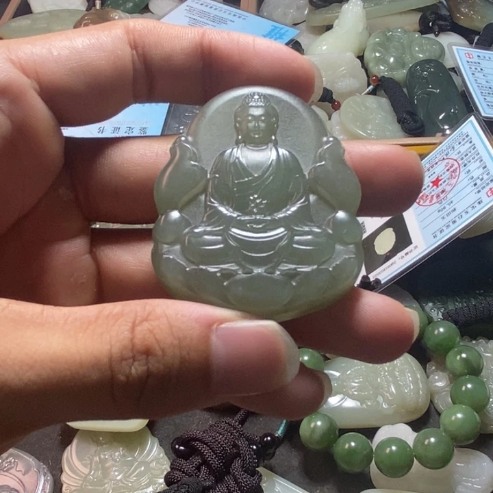 开***司和田玉未镶嵌珠宝奇石