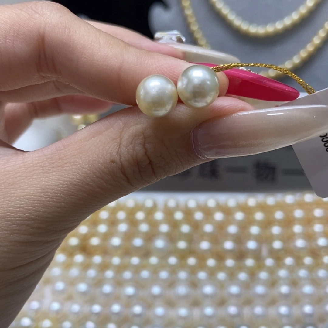 海水珍珠耳饰18K金镶嵌