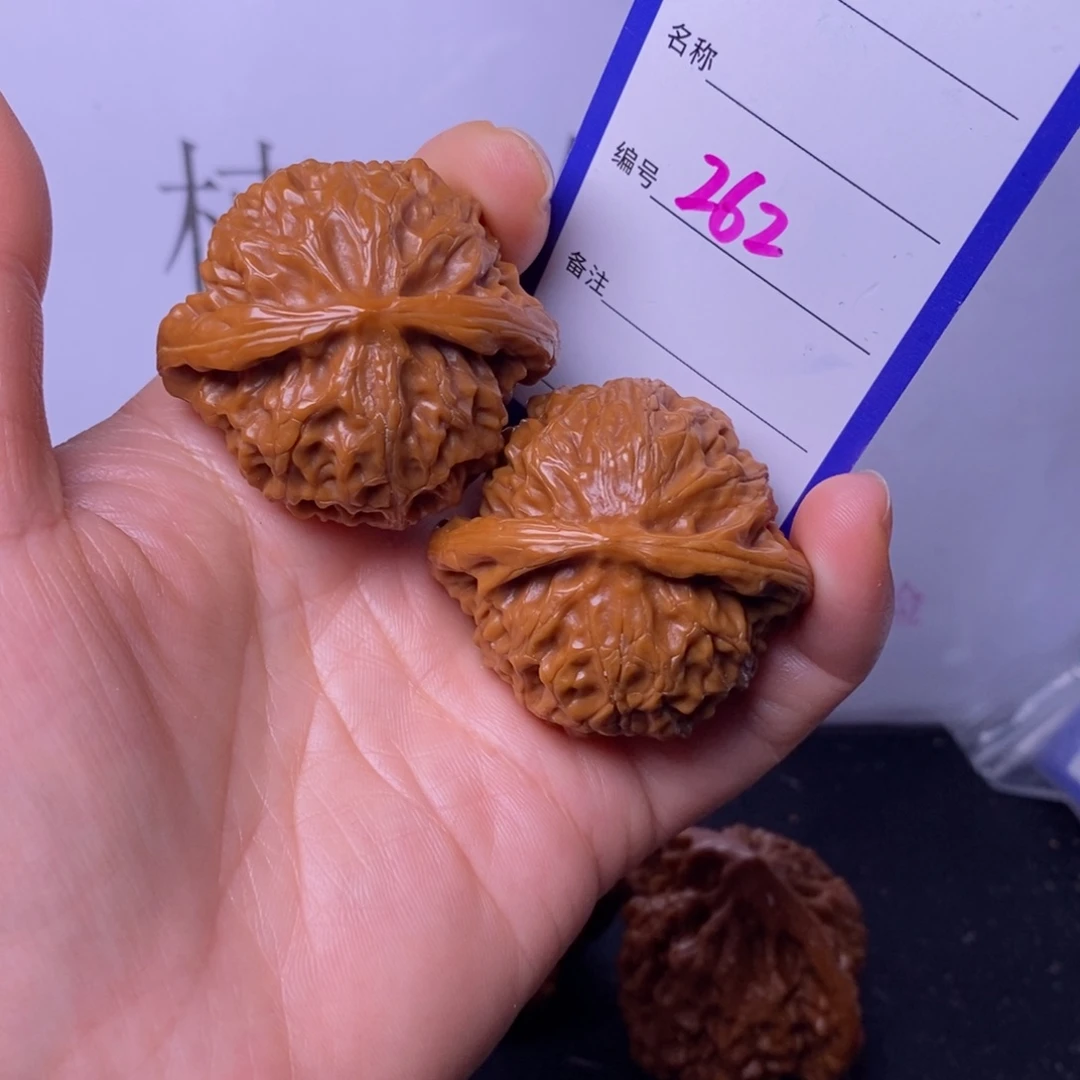 文玩核桃把件262/42宫灯