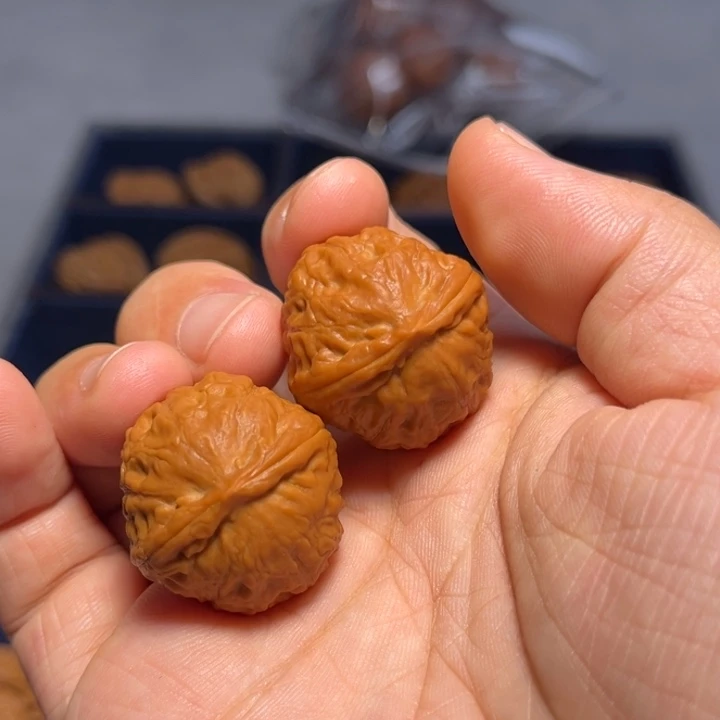 把件文玩核桃水晶核4637