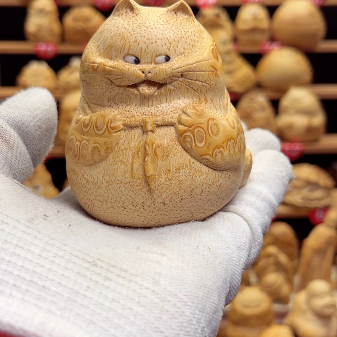 竹飞****鱼竹根雕猫咪手把件