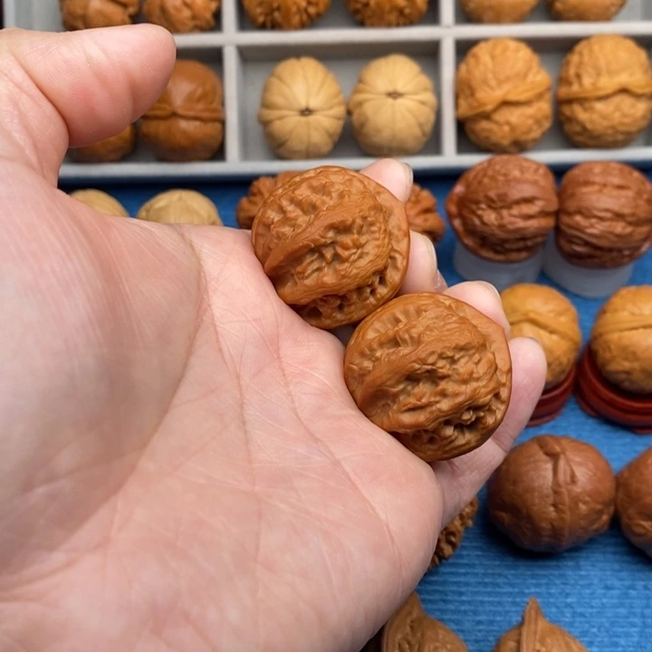 文玩核桃把件炽焰粗筋