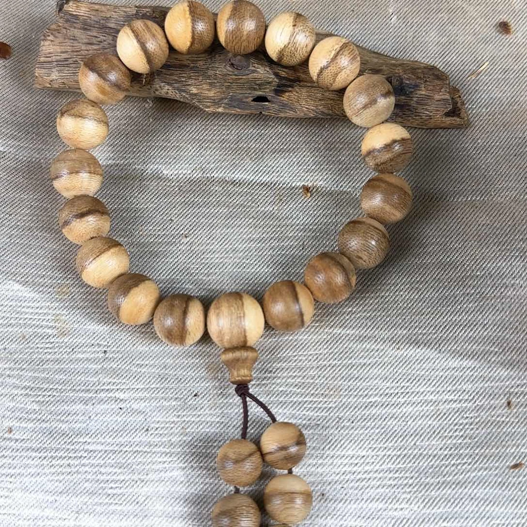 沉香沉香碎屑勾丝➕正区达拉干13圆珠手持款收藏级