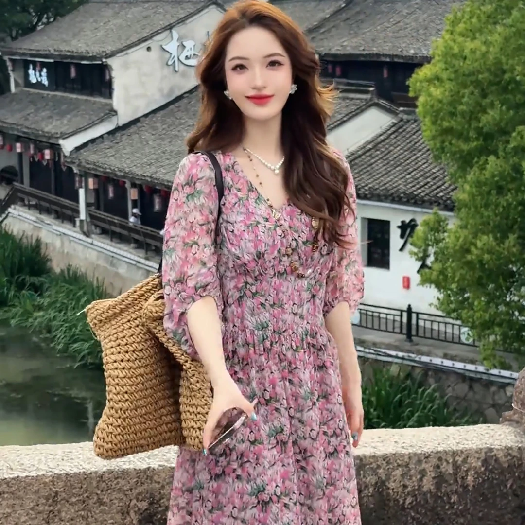 夏季新款法式印花宽松型显瘦减龄七分袖连衣裙碎花领中长款裙子