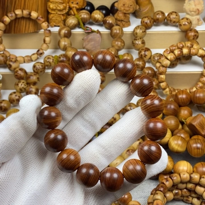 方***潇柏木（崖柏）1.5干黑油虎皮纹