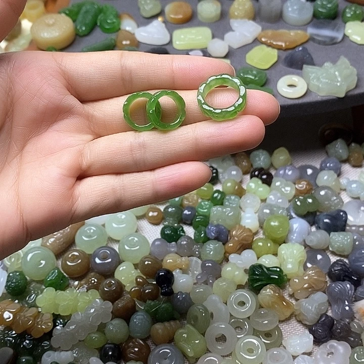 未镶嵌和田玉挂件跑环168一个多样性发其一