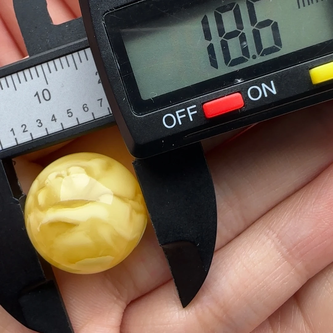 蜜蜡未镶嵌裸石微瑕飘花圆珠