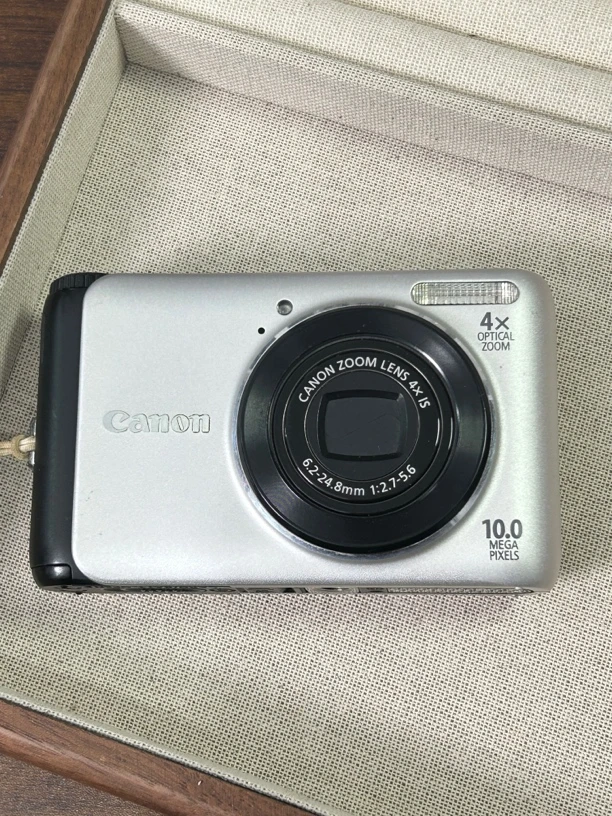9新 Canon/佳能 a3000 银色 带原盒 1000w像素 复古ccd数码相机
