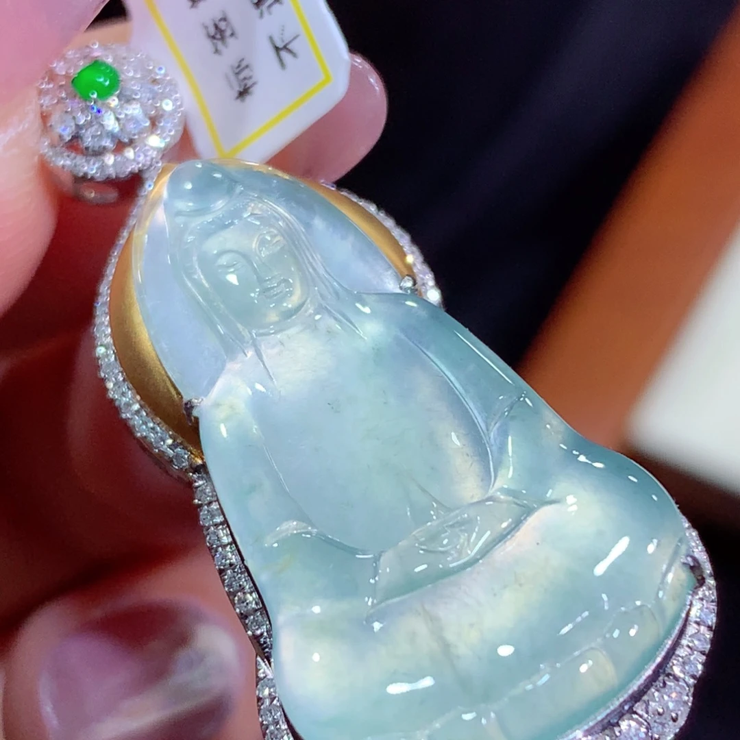 翡翠18K金镶嵌吊坠(不含链)