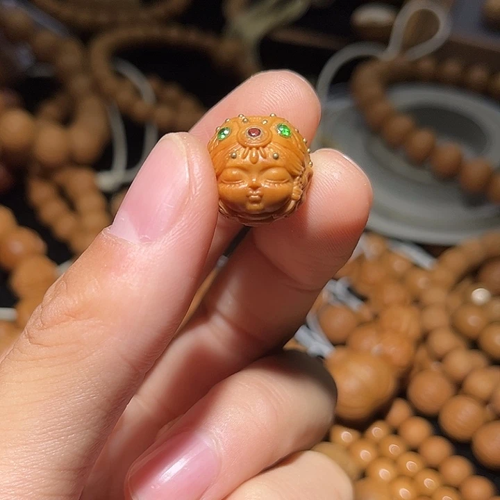 圆****吊坠猴头核桃扎吉拉姆