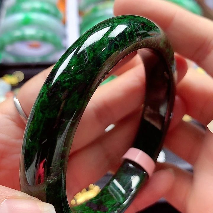 未镶嵌手镯翡翠翡翠