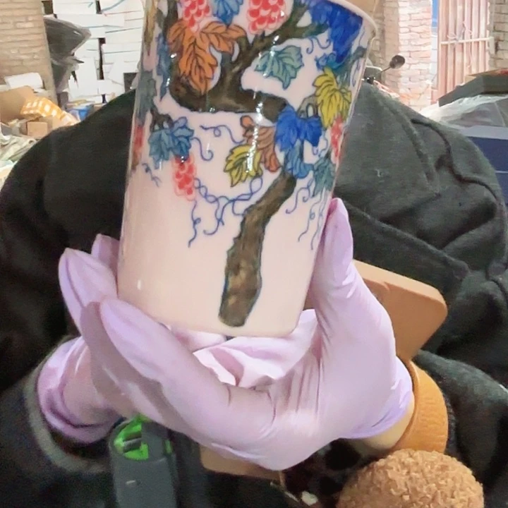 摆件陶景德镇高温陶瓷硕果累累可乐杯红希希