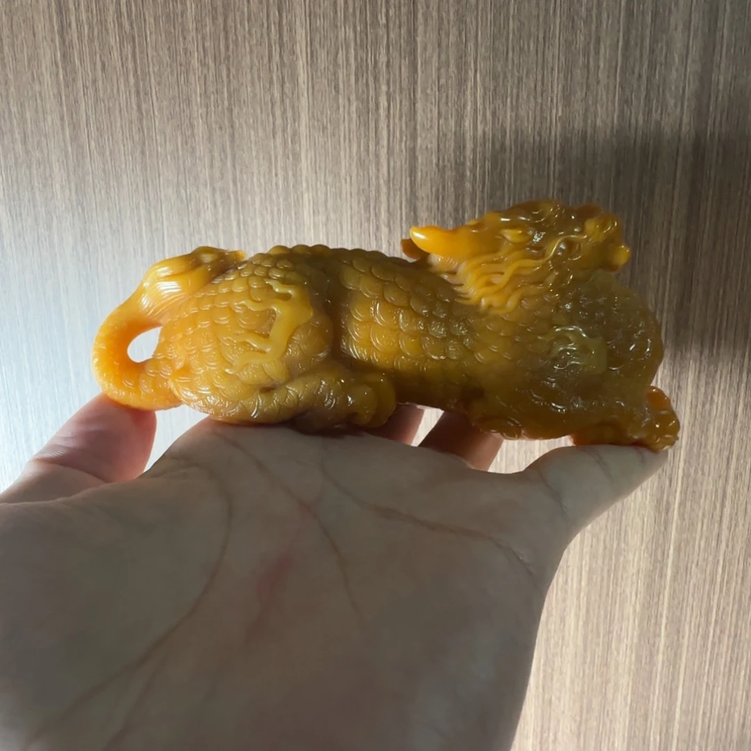 俺***！石英质玉（缅黄）未镶嵌颈饰