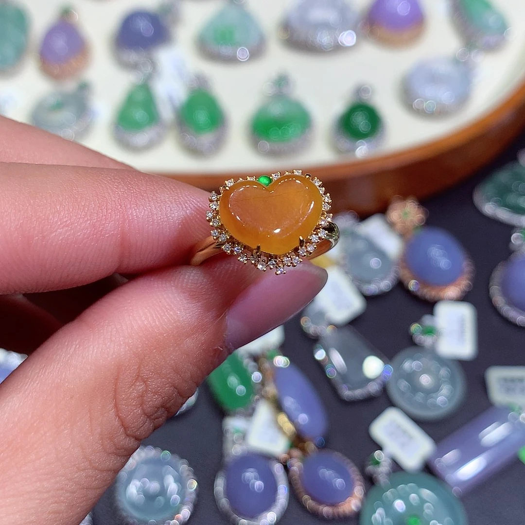 翡翠吊坠(不含链)18K金镶嵌