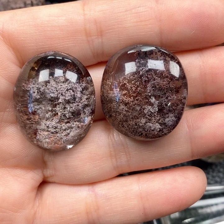 未镶嵌颈饰水晶滋**物