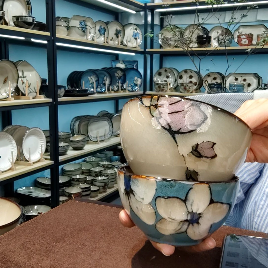 瓷片林*云小可陶瓷高温釉下彩一组两个，大小各一只