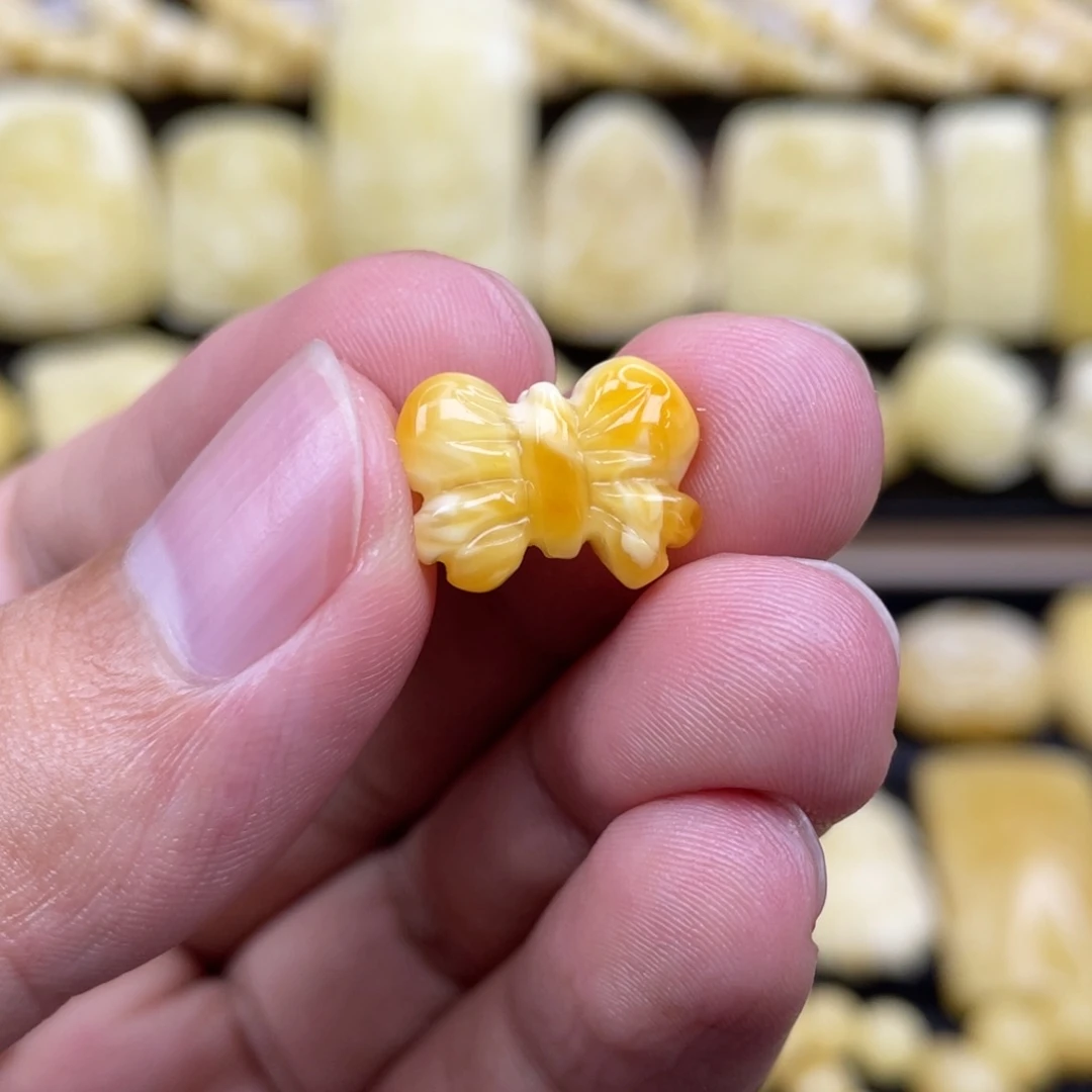 裸石琥珀未镶嵌琥珀蜜蜡