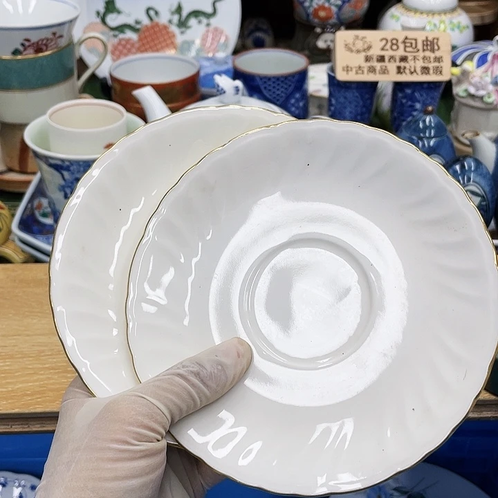 鹿屋家的美丽瓷器和****e