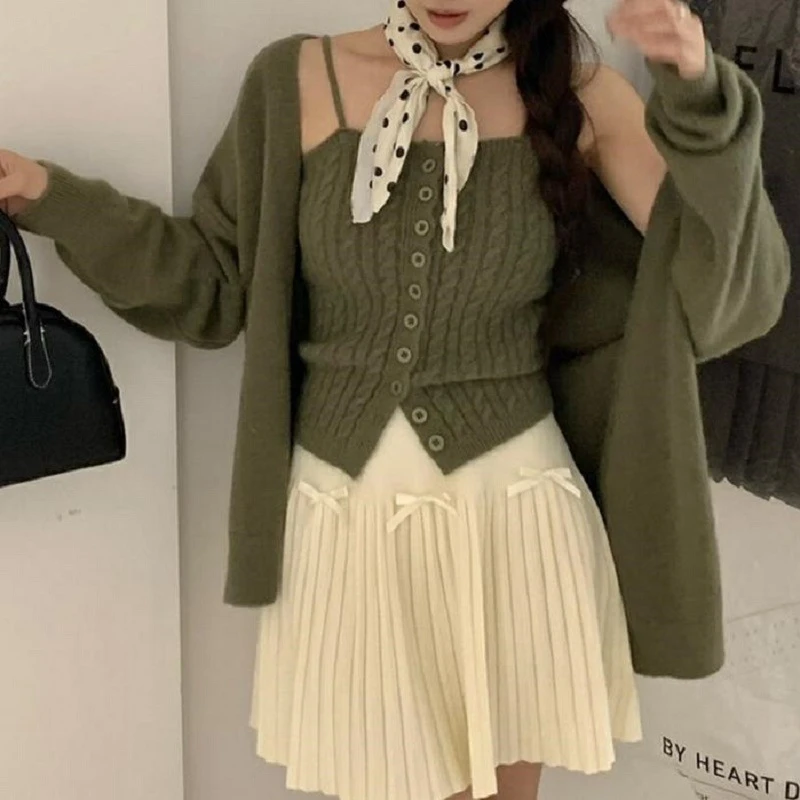 韩系秋冬慵懒风麻花针织两件套装背心v领宽松简约纯色开衫外套女