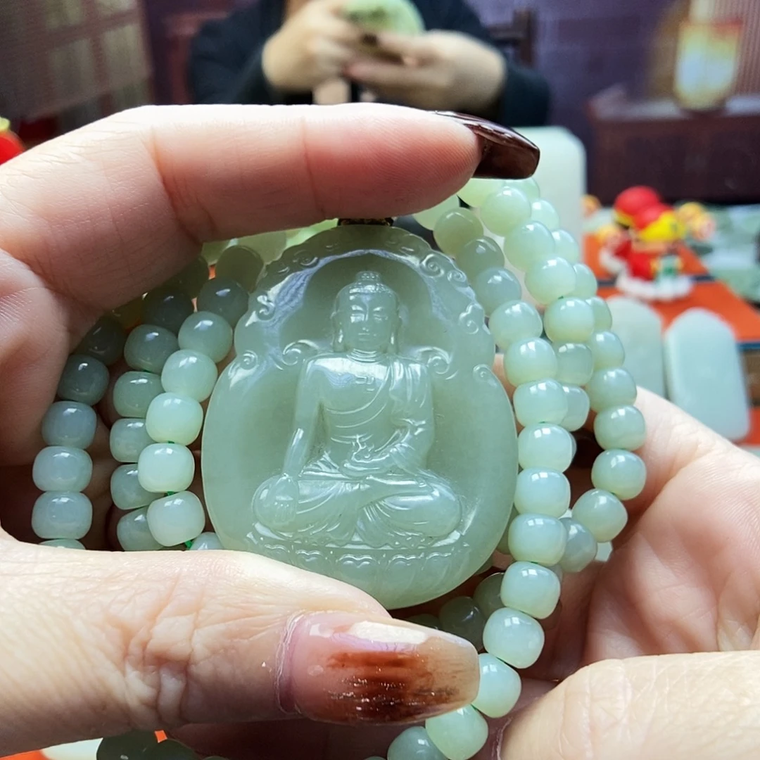 颈饰未镶嵌和田玉属猪狗阿弥陀佛