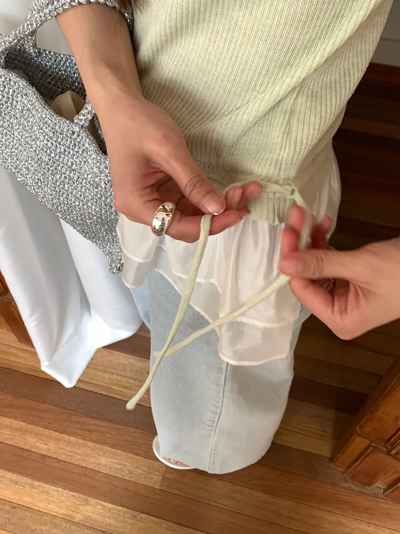 8088  花边针织上衣 vvs