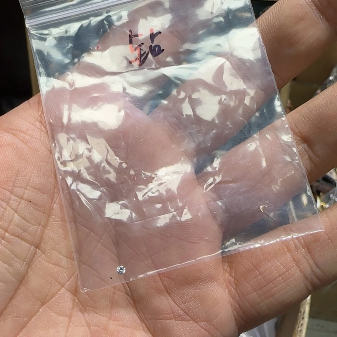 薇***薇醋酸（人造纤维）铁合金