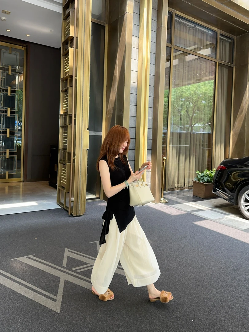 【BORAKOO】纯色肌理感~简约清凉压褶八分阔腿裤