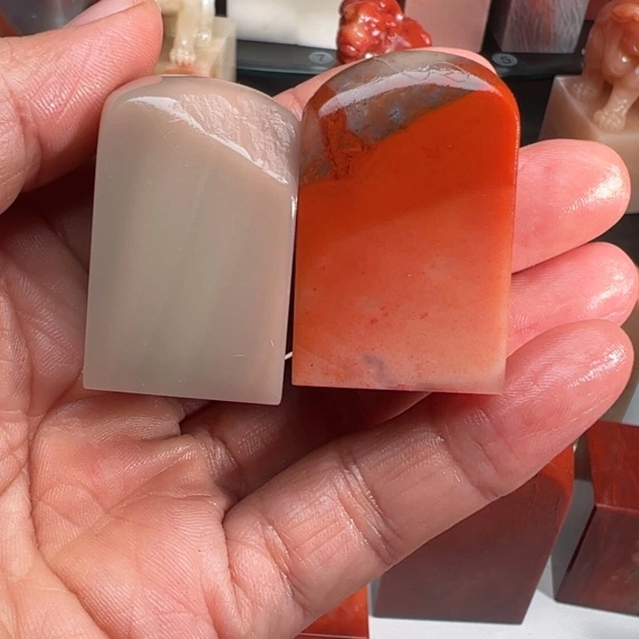 祁***怪老挝石我是不是该打