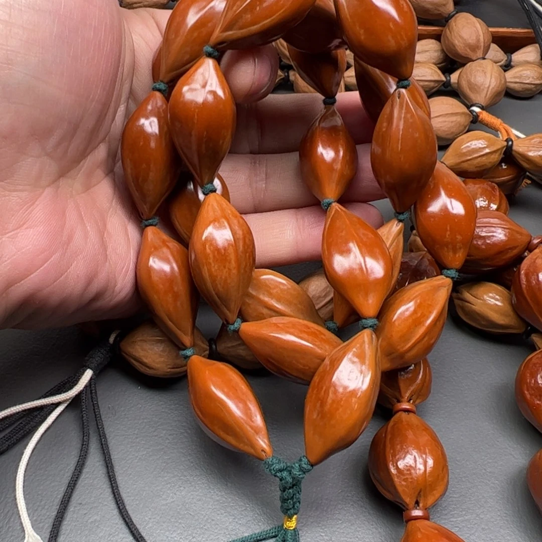 梅林红核1.7抛光脖挂