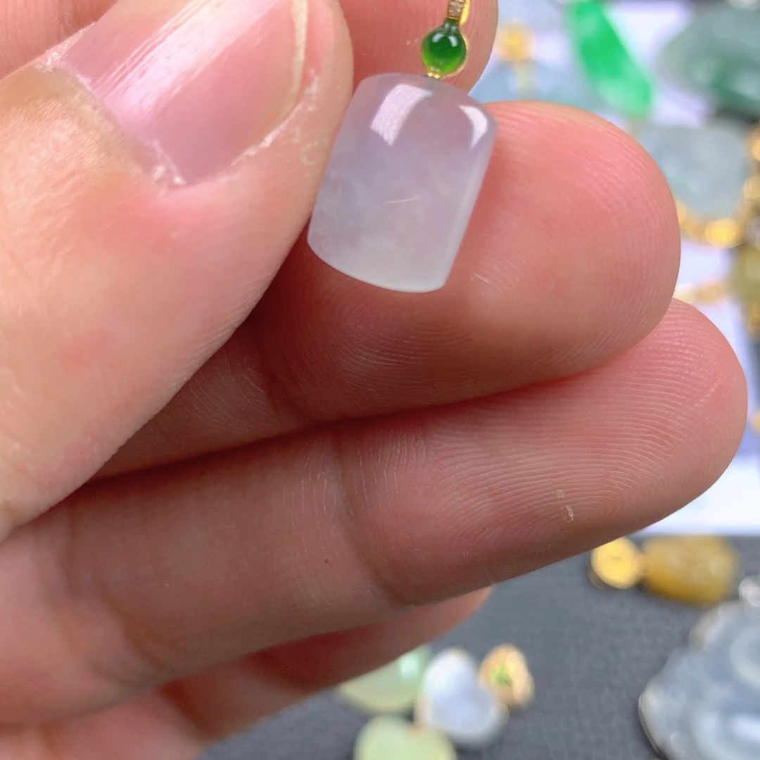 【闪购商品】翡翠18K金镶嵌颈饰翡翠