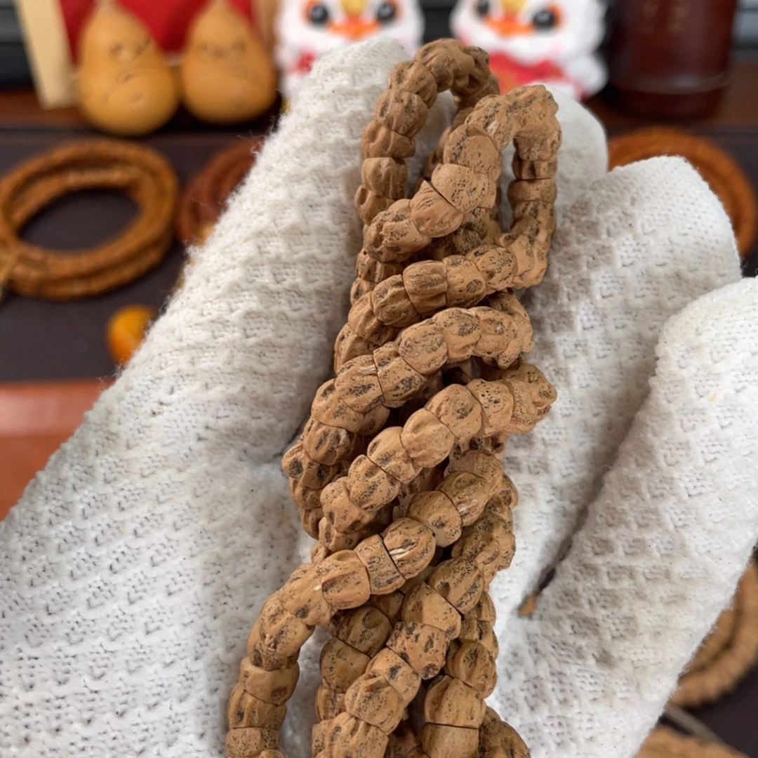 柏香籽/百香籽吊坠rua肠 鬼脸