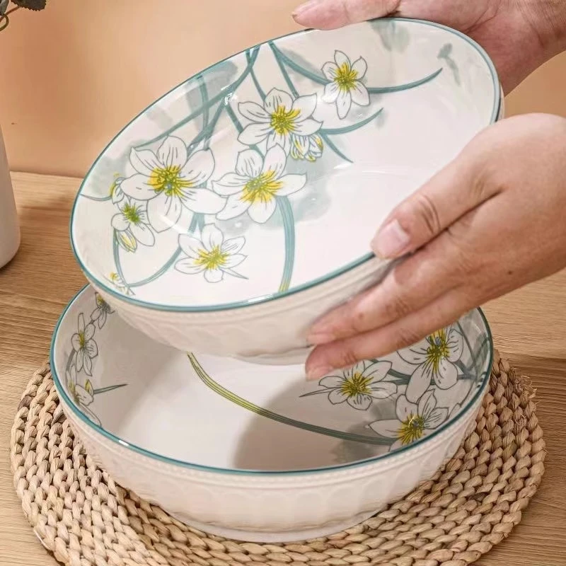 9英寸水仙花浮雕汤盆2个 有问题联系客服