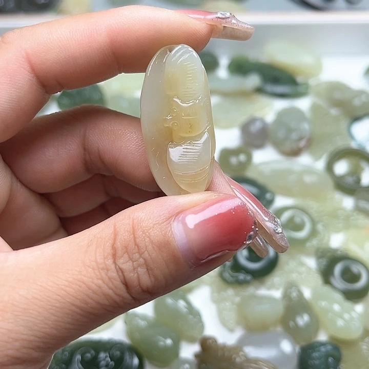 【闪购商品】和田玉颈饰未镶嵌