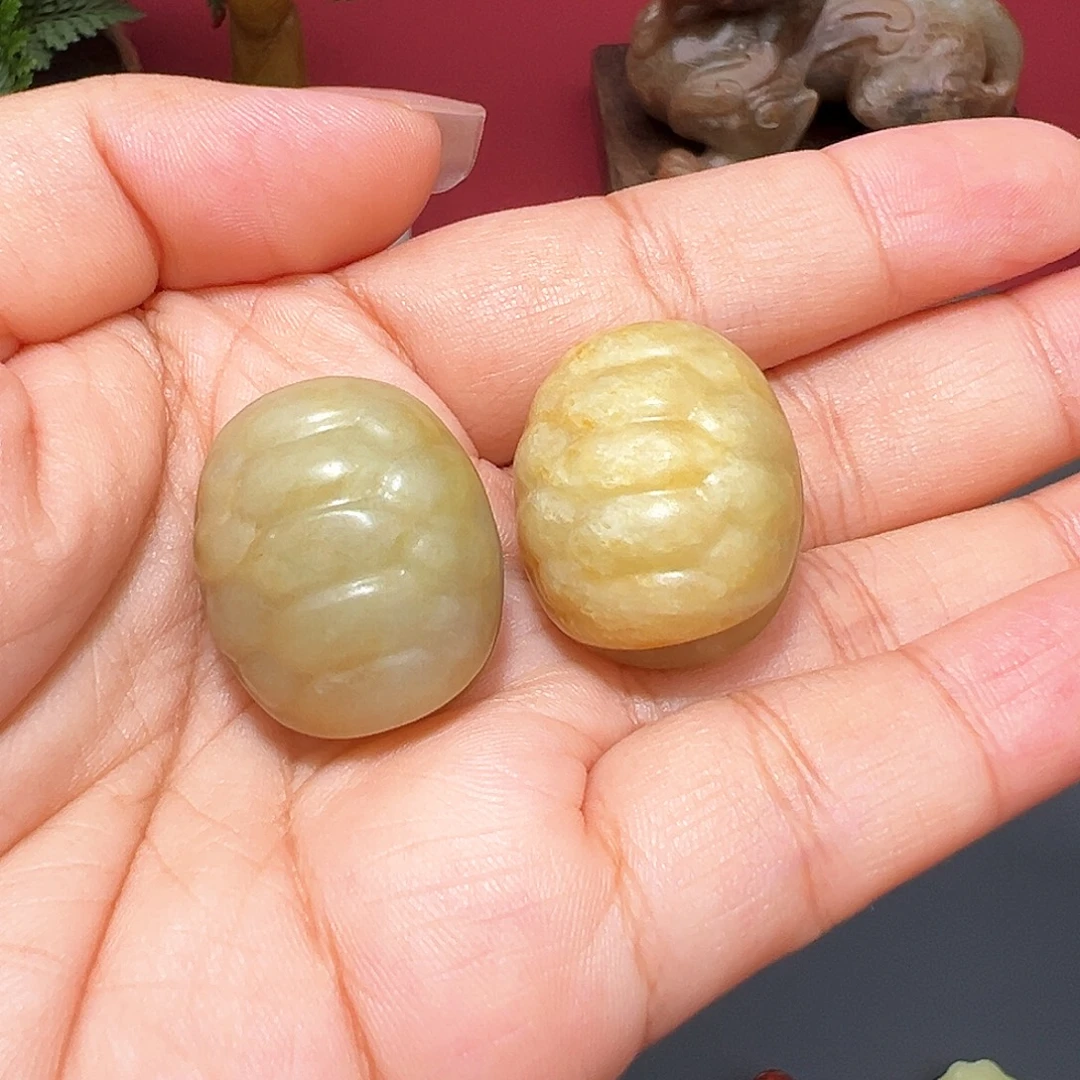 涛***旧未镶嵌和田玉挂件