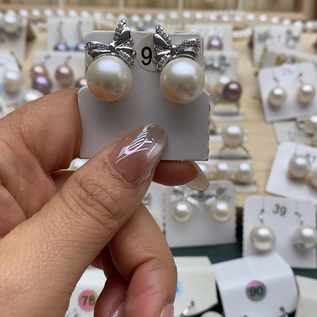 银S925镶嵌淡水珍珠颈饰