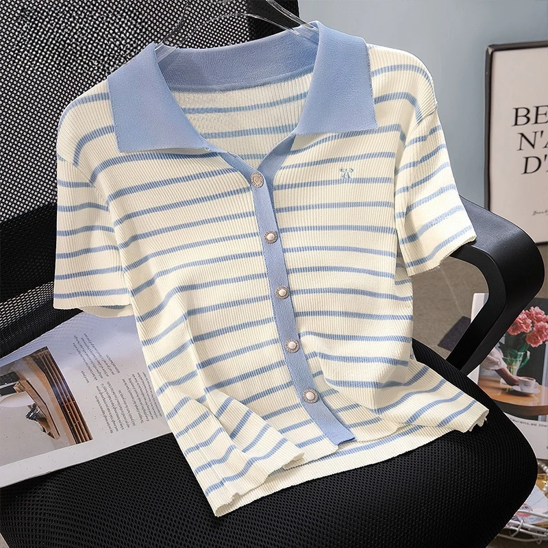 Polo领刺绣拼色条纹冰丝针织短袖开衫女夏季减龄修身百搭上衣T772