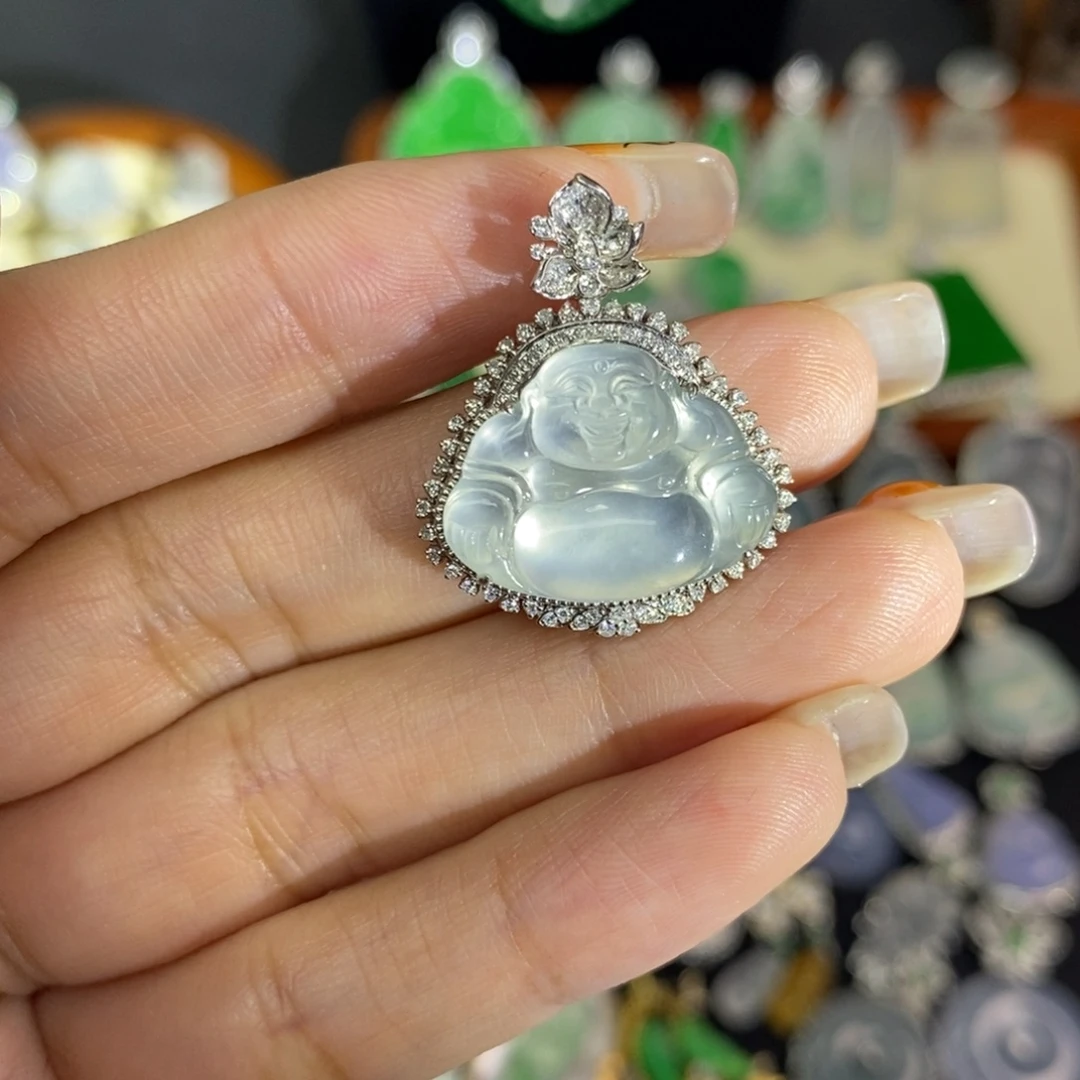 翡翠18K金镶嵌颈饰A货翡翠