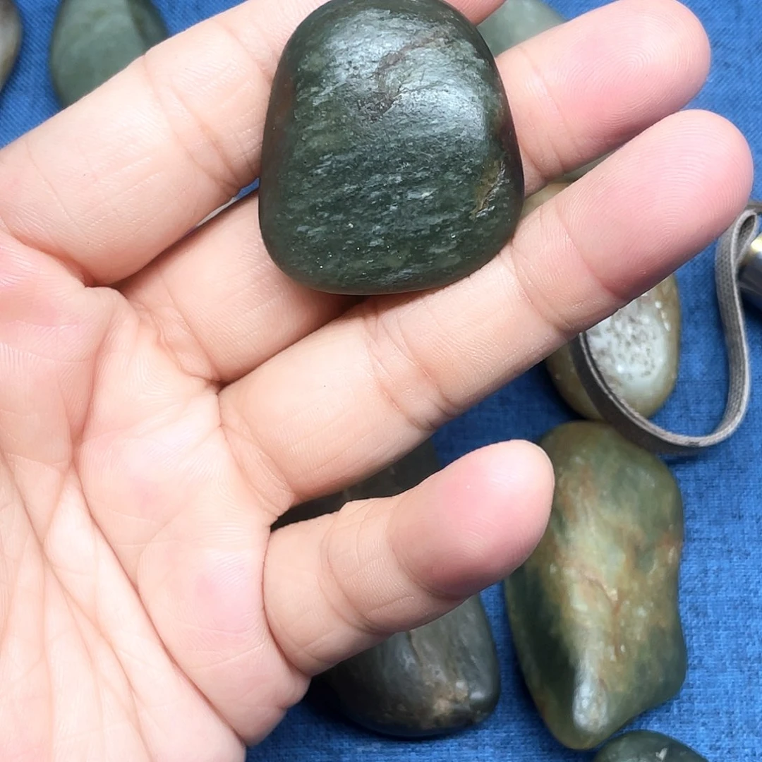 和田玉未镶嵌挂件专**假