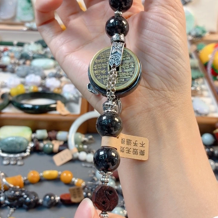 风****翡翠未镶嵌颈饰手串