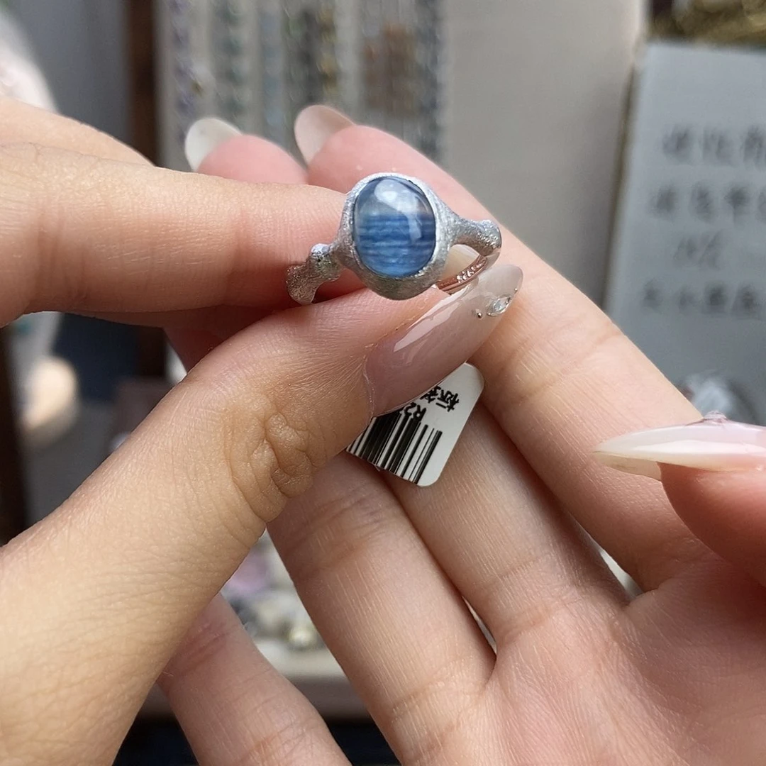 水晶戒指银S925镶嵌神****经蓝晶石140