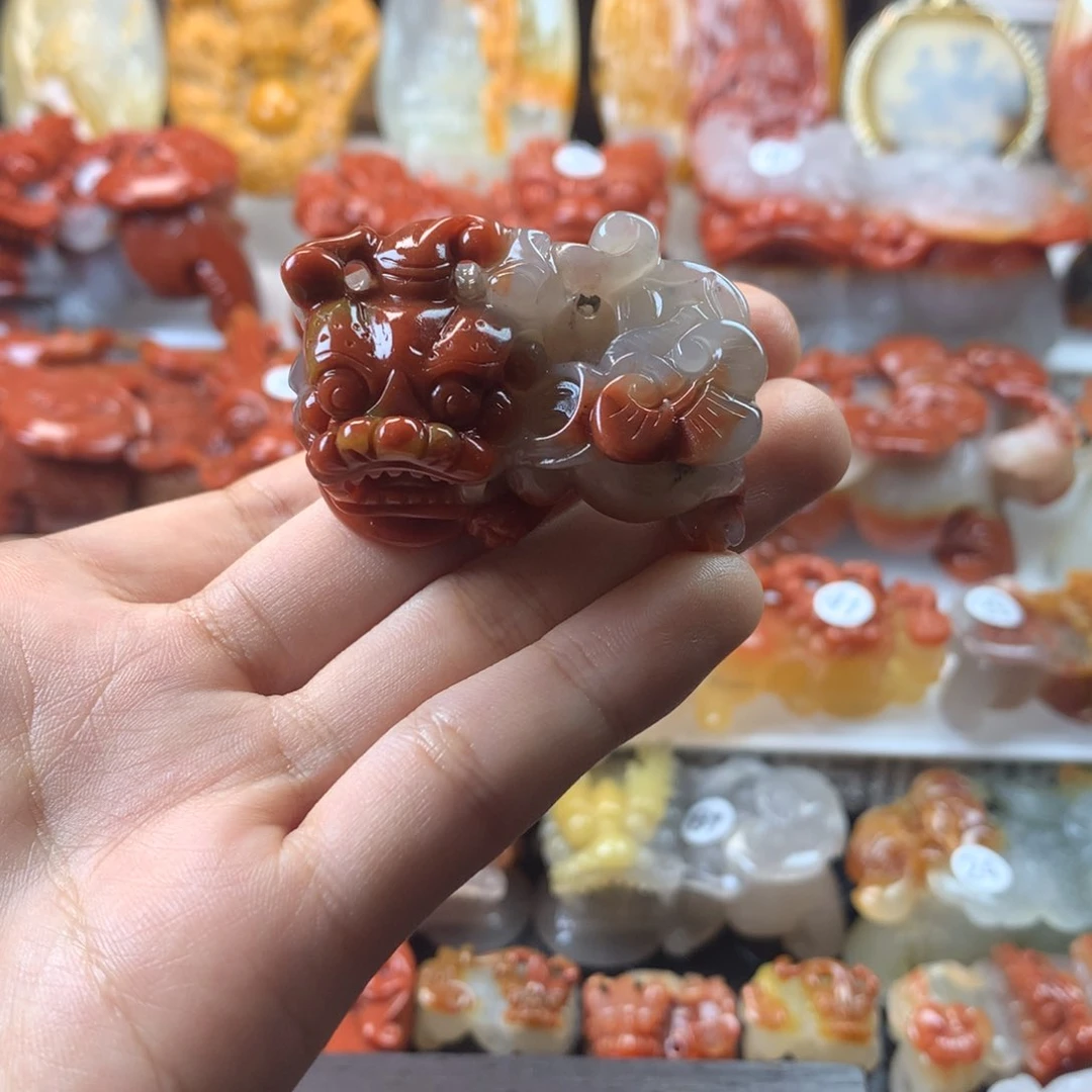 石英质玉（黄龙玉）挂件未镶嵌
