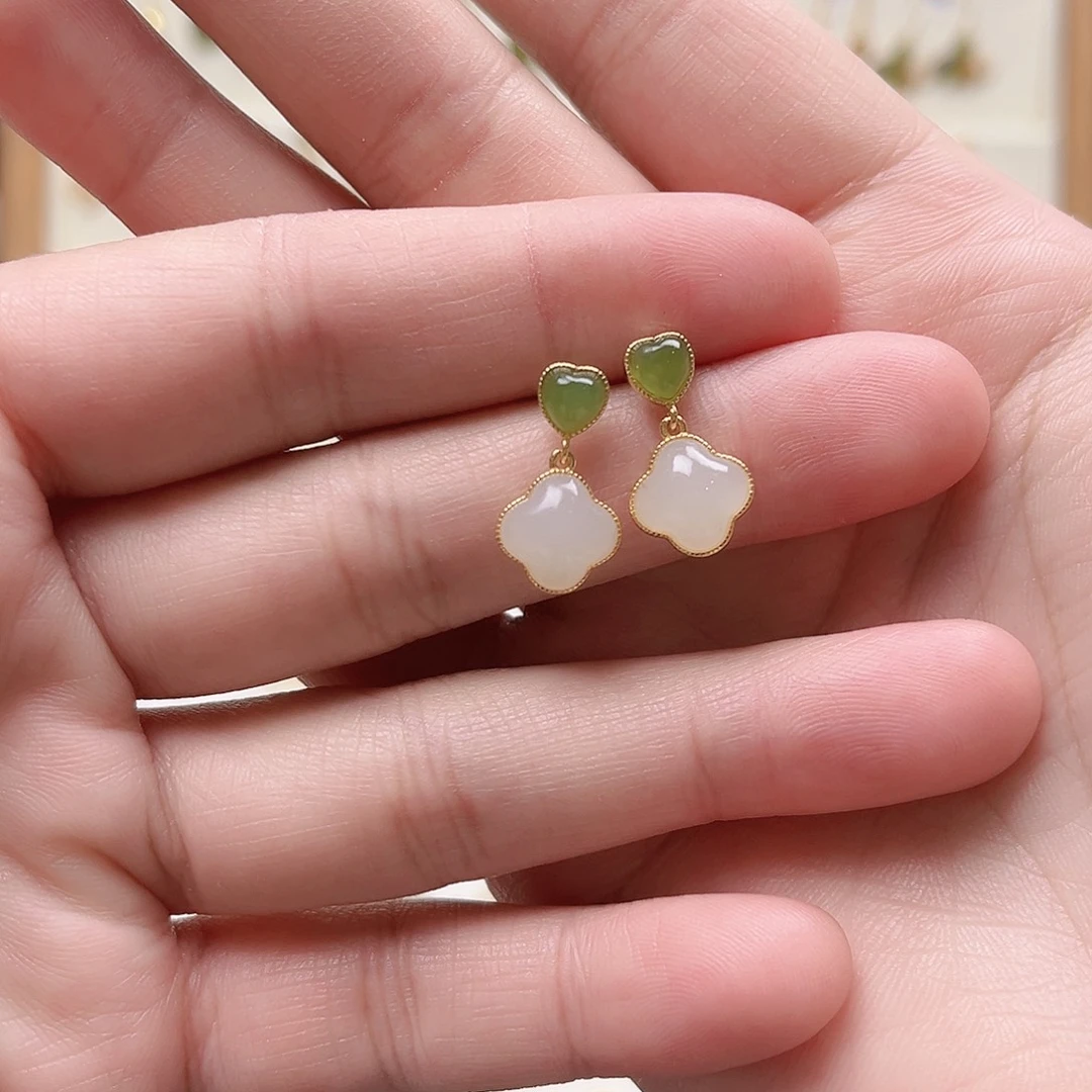 和田玉银S925镶嵌耳饰