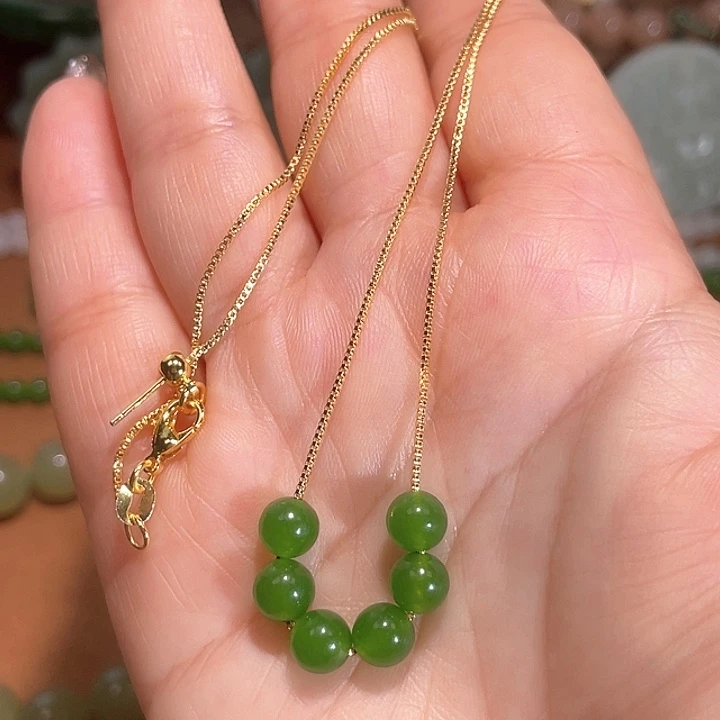 颈饰未镶嵌和田玉