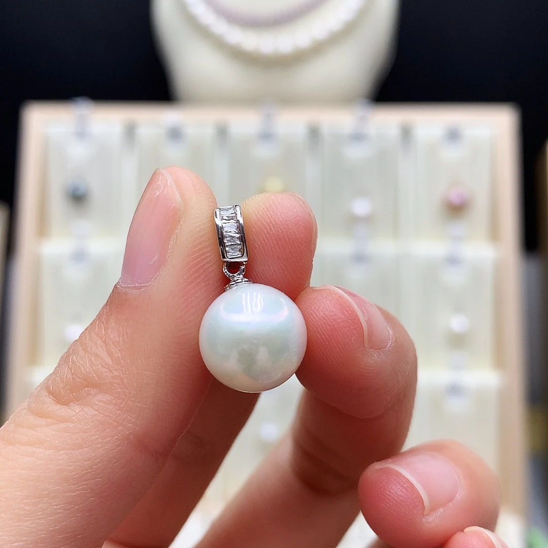 淡水珍珠合金颈饰