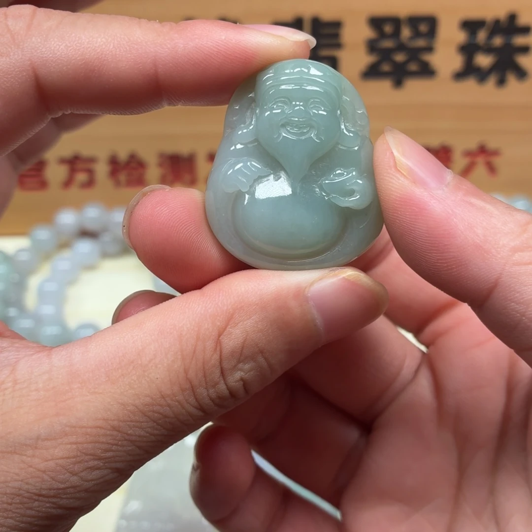 颈饰未镶嵌翡翠财神