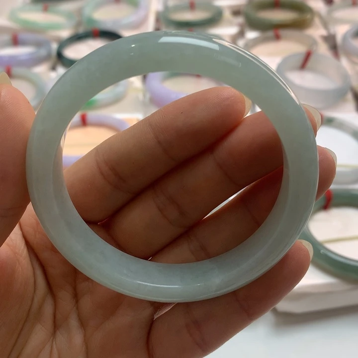 翡翠未镶嵌手镯葡萄肉57