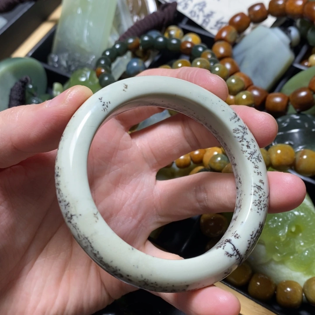 和田玉未镶嵌颈饰58口