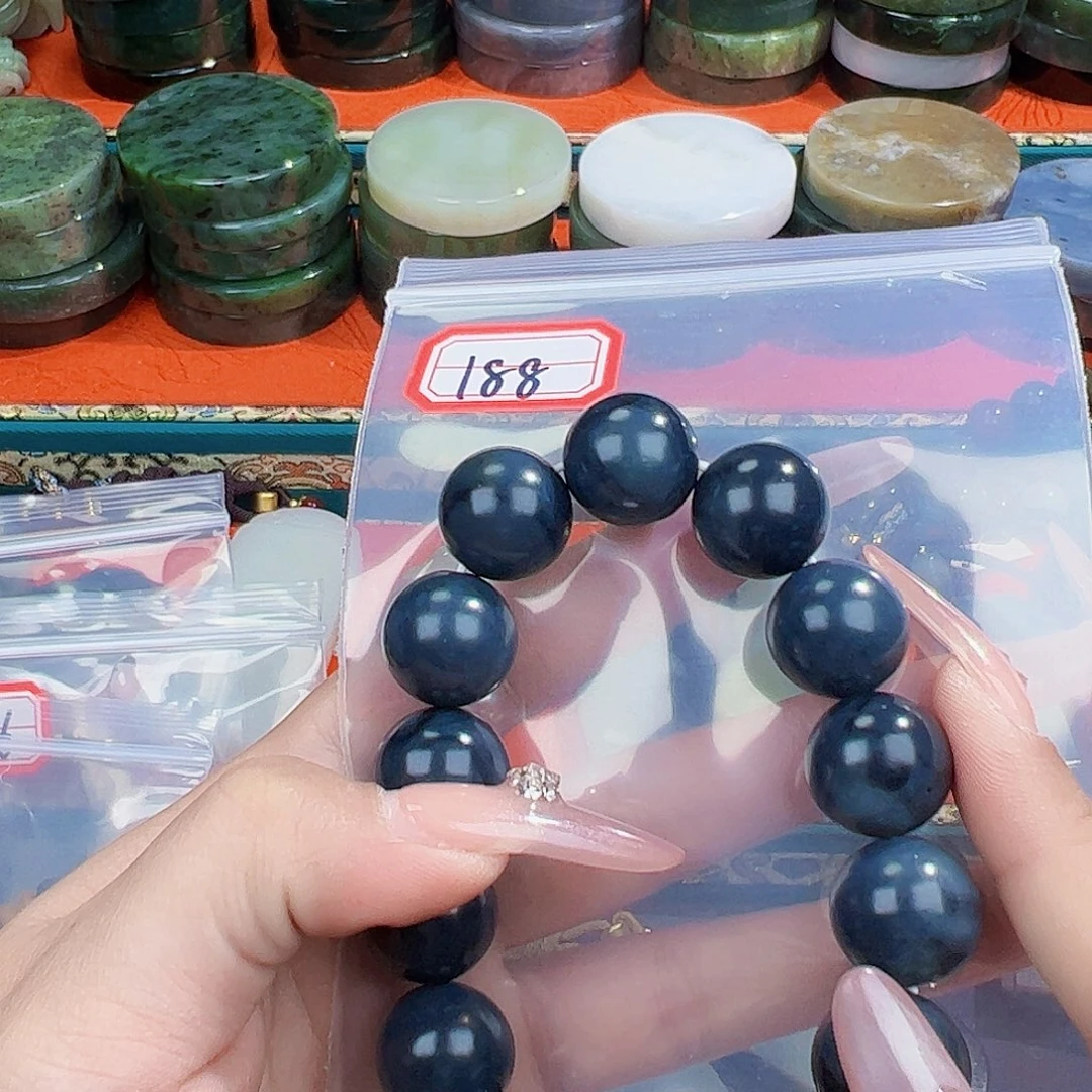 和田玉珠宝半成品未镶嵌