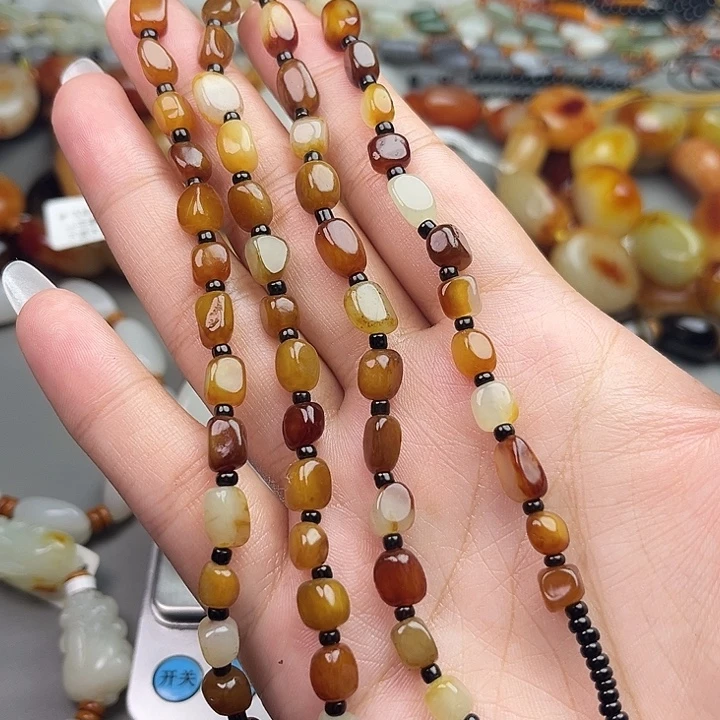 和田玉（糖玉）未镶嵌手链